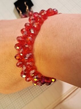 Red Aurora Borealis Crystal Bead Stretch Bracelet Set With Dangle Earrings